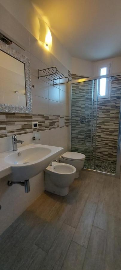 Hotel Trevi Lido di Jesolo Buitenkant foto